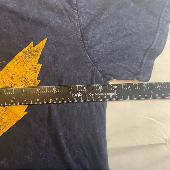 Harry Potter Fantastic Beasts And Where To Find Them Phoenix T-Shirt Adult Small - Picture 6 of 8